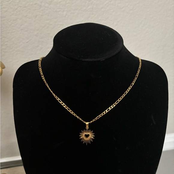 Accessories - 23. HEART PENDANT NECKLACE